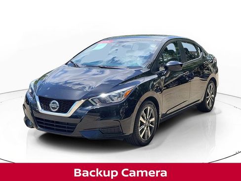 Certified 2022 Nissan Versa SV w/ Trunk Package FWD image 4