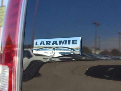 Used 2017 RAM 2500 Laramie image 12