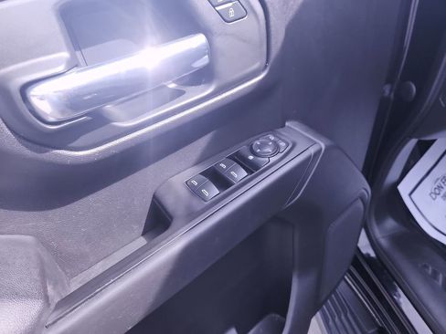 Used 2021 Chevrolet Silverado 1500 Custom image 19