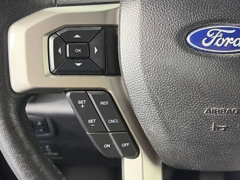 Used 2018 Ford F150 Lariat AWD/4WD image 17