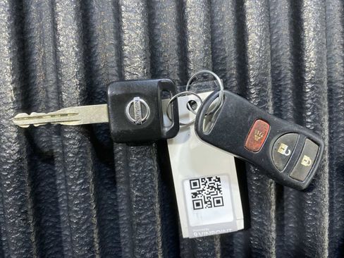 Used 2016 Nissan Frontier SV AWD/4WD image 20