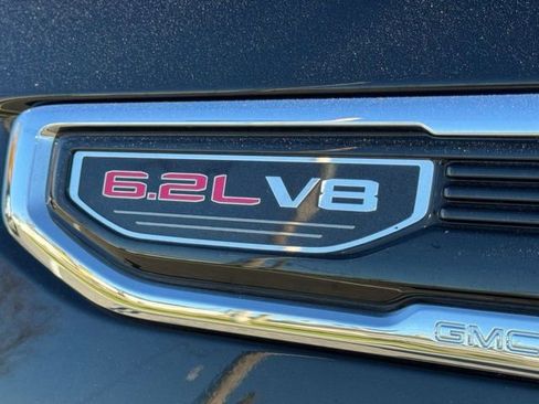 Used 2020 GMC Sierra 1500 SLT w/ SLT Premium Plus Package image 16