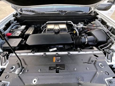 Used 2024 Chevrolet Colorado LT w/ LT Convenience Package image 20