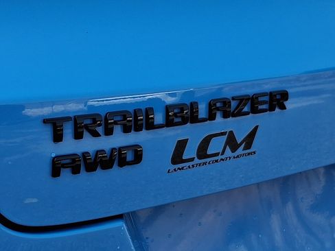 Used 2023 Chevrolet TrailBlazer RS w/ Convenience Package AWD/4WD image 33