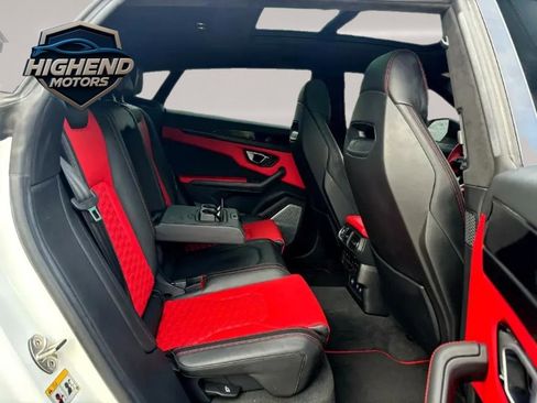 Used 2021 Lamborghini Urus AWD/4WD image 39