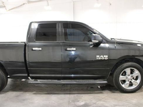 Used 2016 RAM 1500 Big Horn RWD image 11