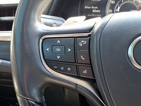 Used 2019 Lexus ES 350 w/ Accessory Package 2 image 24