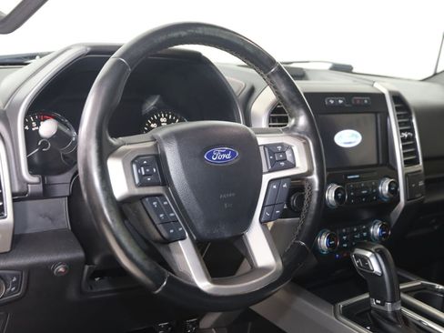 Used 2019 Ford F150 Platinum w/ FX4 Off-Road Package AWD/4WD image 6