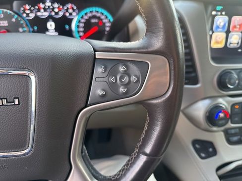 Used 2020 GMC Yukon Denali w/ Denali Ultimate Package image 19