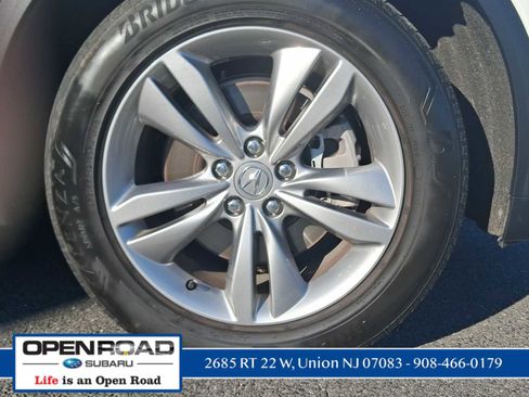 Used 2024 Acura MDX SH-AWD image 5