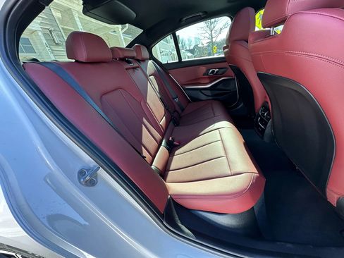 Used 2024 BMW 330i Sedan w/ Premium Package image 16