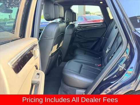 Used 2019 Porsche Macan AWD/4WD image 12