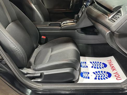 Used 2019 Honda Civic Sport image 16