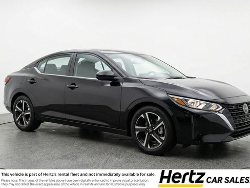 Used 2025 Nissan Sentra SV image 1