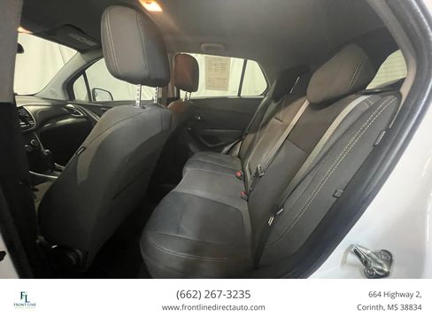 Used 2020 Chevrolet Trax LS FWD image 18