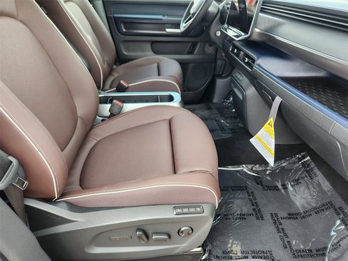 New 2025 Volkswagen ID. Buzz Pro S image 14