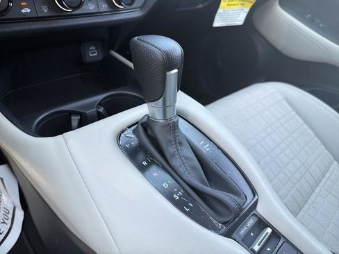 Used 2024 Honda HR-V LX image 21