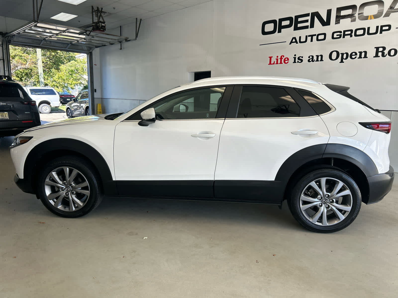 Certified 2024 MAZDA CX-30 AWD 2.5 S w/ Preferred Package image 3