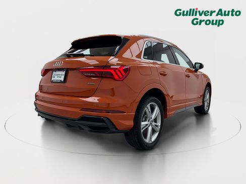 Used 2020 Audi Q3 2.0T Premium Plus w/ Premium Plus Package AWD/4WD image 8