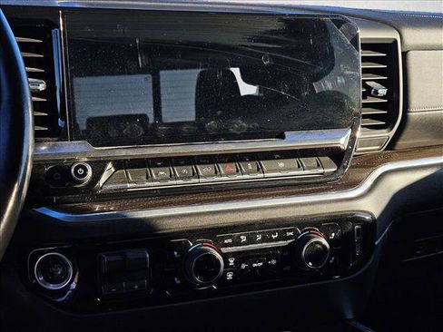 Used 2022 Chevrolet Silverado 1500 LT w/ Texas Edition Plus image 13