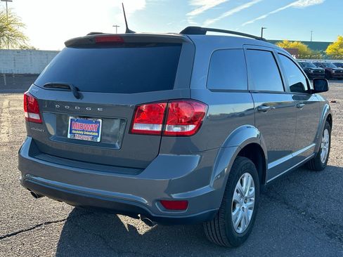 Used 2019 Dodge Journey SE w/ Connectivity Group image 5