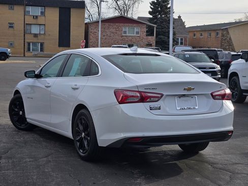 Used 2022 Chevrolet Malibu LT image 13