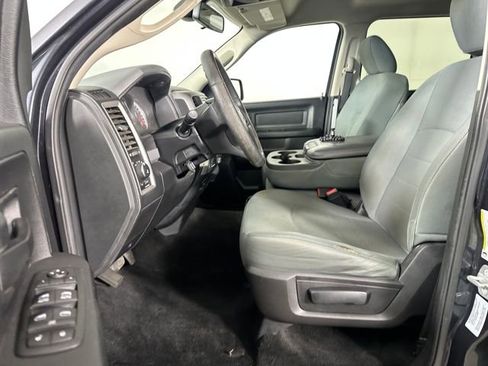 Used 2016 RAM 1500 Express image 11