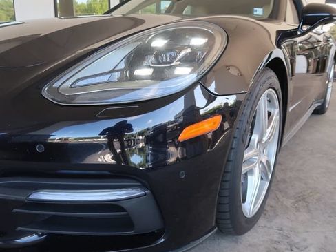 Used 2019 Porsche Panamera RWD image 9