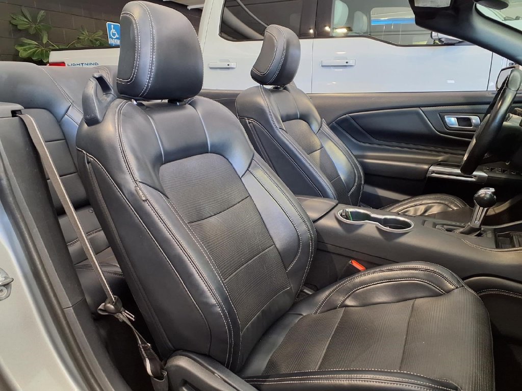 Used 2024 Ford Mustang Premium RWD image 28