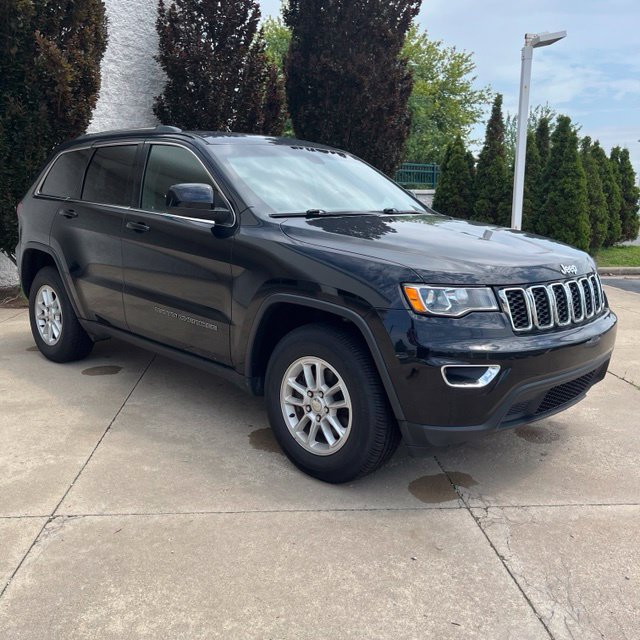 Used 2020 Jeep Grand Cherokee Laredo AWD/4WD image 7