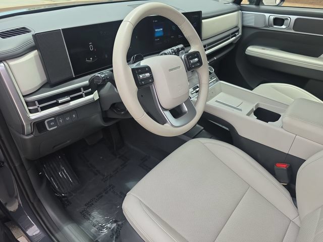 Used 2025 Hyundai Santa Fe SEL AWD/4WD image 10
