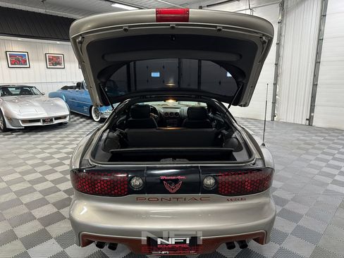 Used 2001 Pontiac Firebird Trans Am w/ SLP Firehawk Pkg image 37