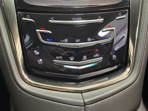 Used 2018 Cadillac CTS AWD Sedan w/ Seating Package image 22