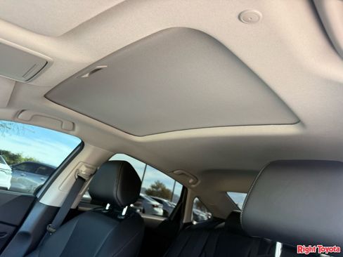 Used 2025 Honda Accord Touring image 15