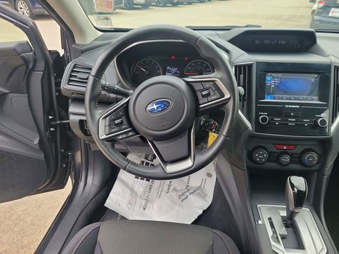 Used 2018 Subaru Crosstrek 2.0i Premium image 21