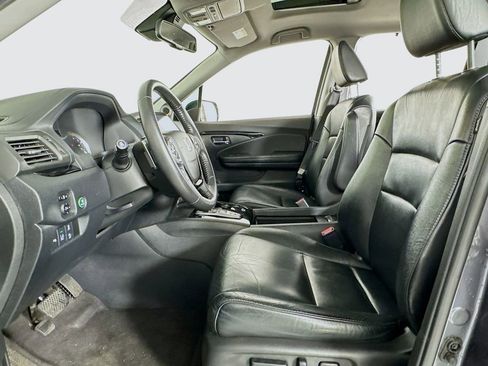 Used 2016 Honda Pilot Touring image 10