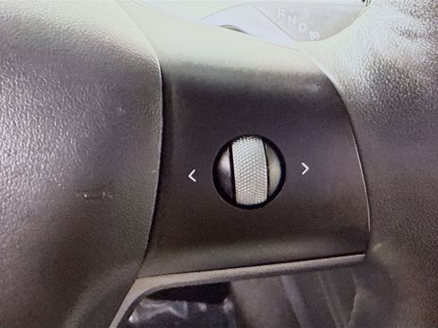 Used 2021 Tesla Model Y Performance image 15