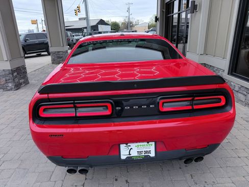 Used 2023 Dodge Challenger SXT RWD image 5
