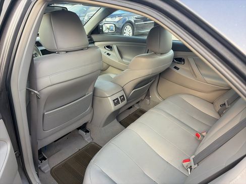 Used 2009 Toyota Camry Hybrid image 10