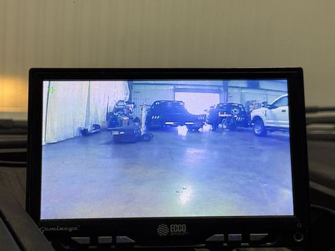 Used 2017 Ford F550 2WD SuperCab Super Duty image 38