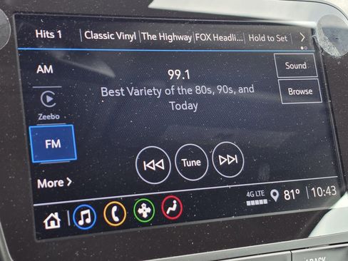 Used 2025 Chevrolet Malibu LT image 23