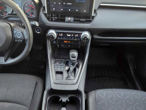 Used 2019 Toyota RAV4 XLE image 21