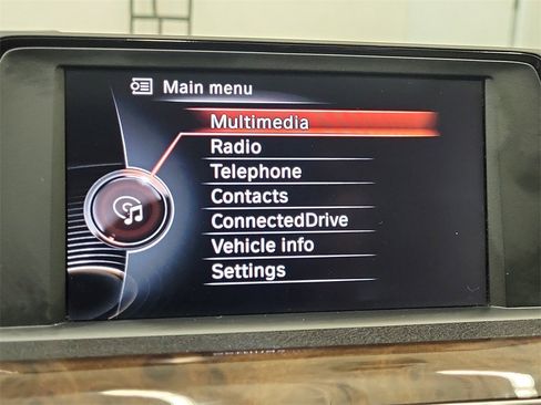 Used 2016 BMW 320i xDrive Sedan image 25