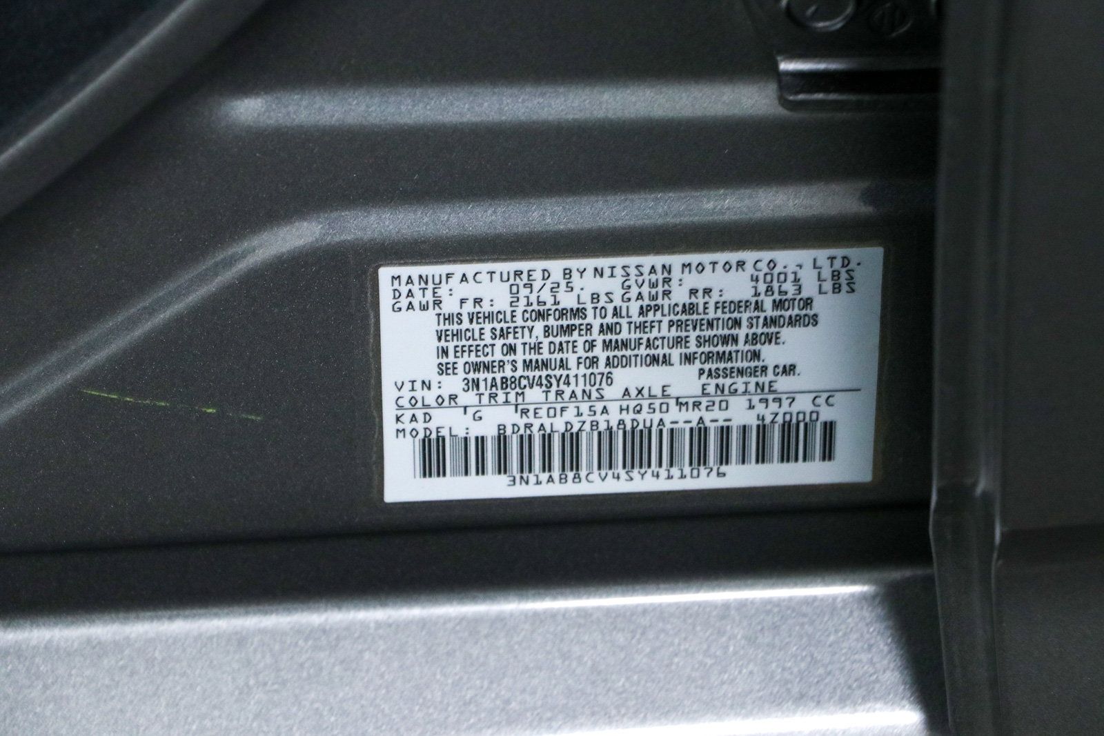 Used 2025 Nissan Sentra SV FWD image 30