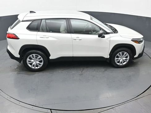 Certified 2023 Toyota Corolla Cross L image 42