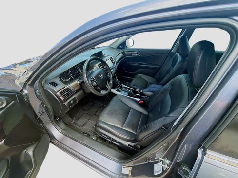 Used 2016 Honda Accord EX-L image 18