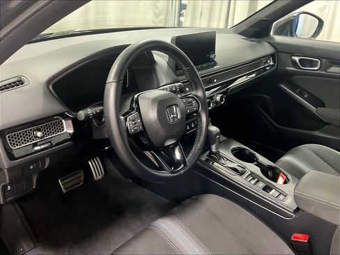 Used 2025 Honda Civic Sport image 8
