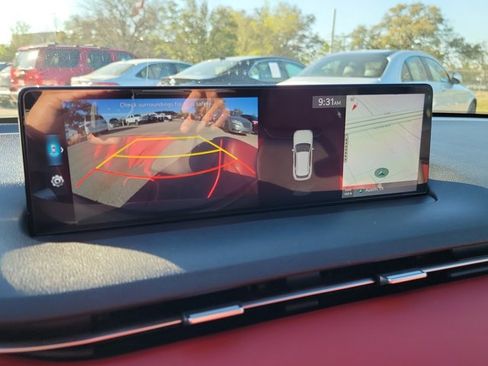 Used 2022 Genesis GV70 3.5T Sport image 21