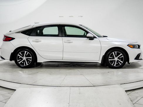 Used 2023 Honda Civic LX image 12