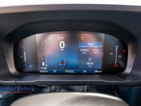 Used 2025 Ford Maverick XLT w/ XLT Luxury Package image 9